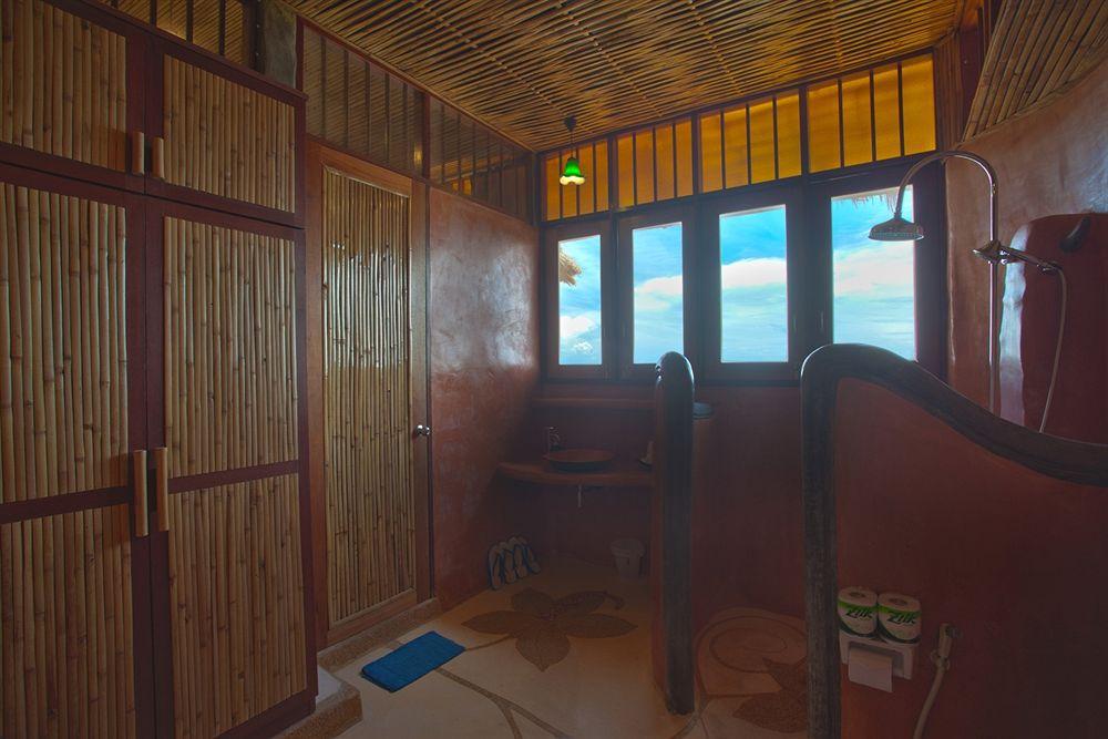 Koh Tao Bamboo Huts Hotel Exterior photo