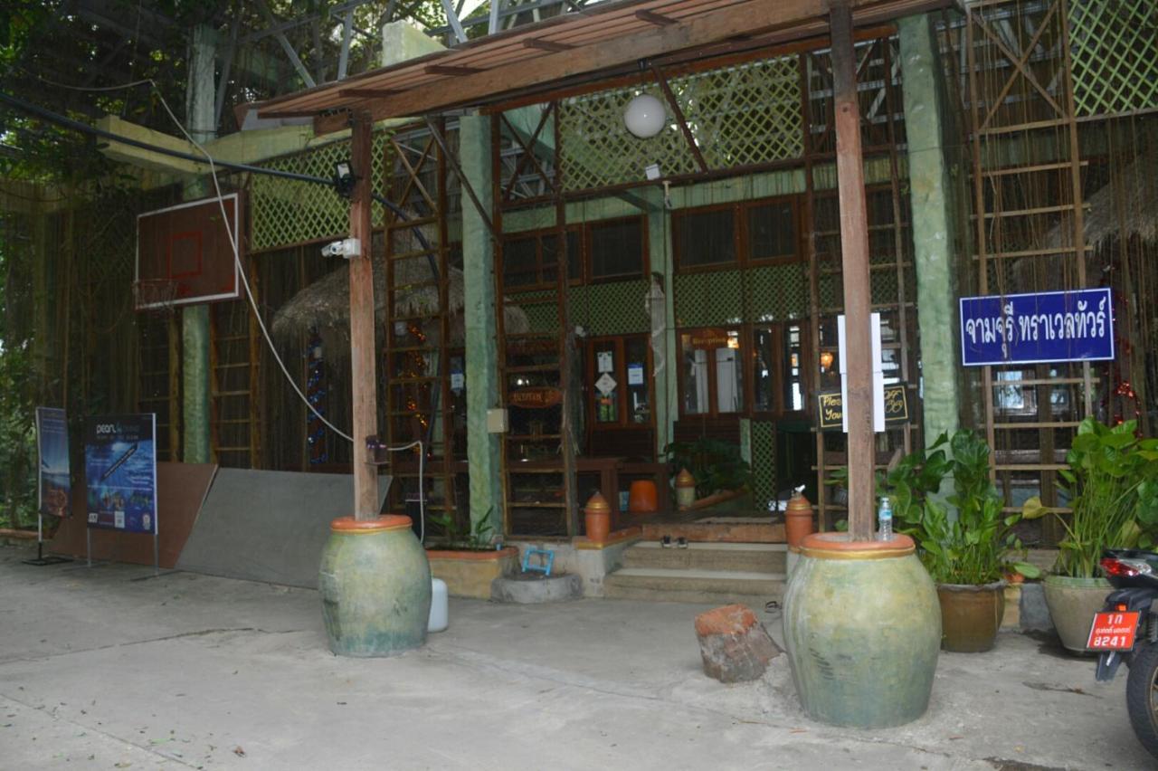 Koh Tao Bamboo Huts Hotel Exterior photo